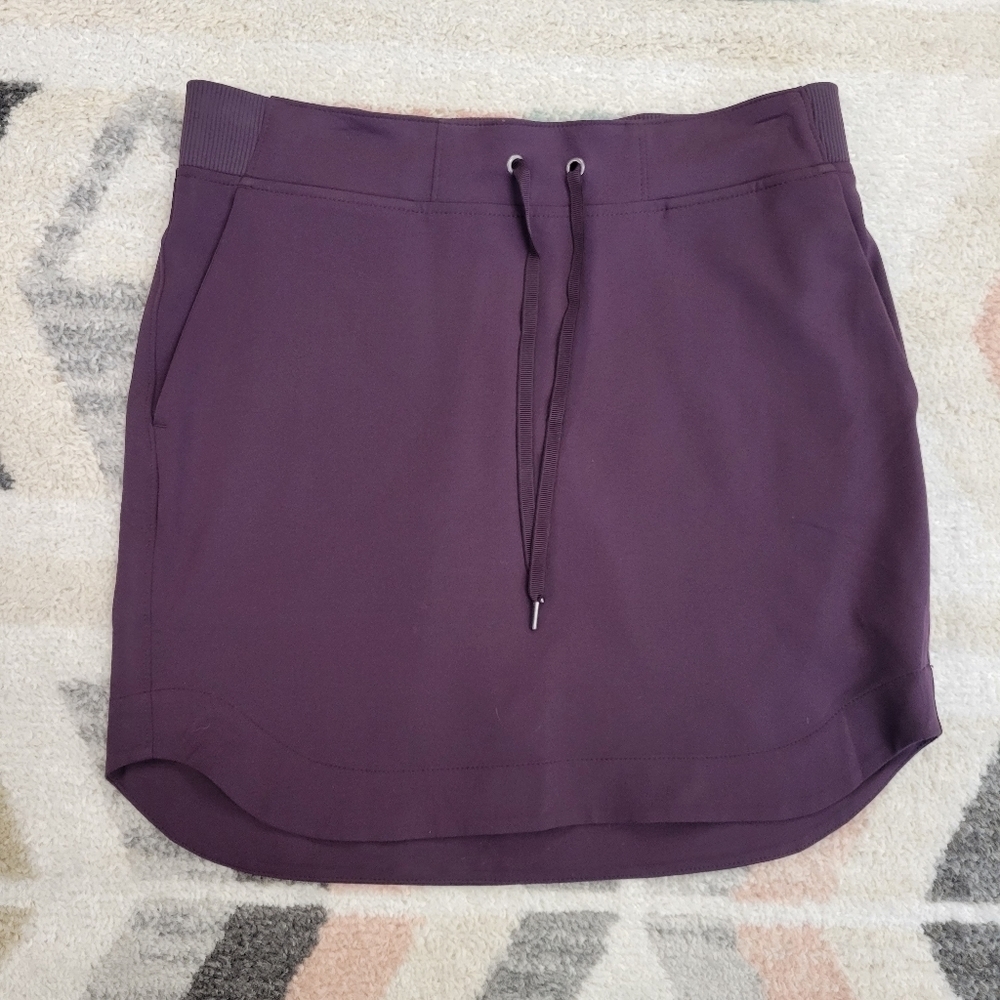 Athleta Midtown Skirt Athleisure Casual Pull On Elastic Waist Pockets